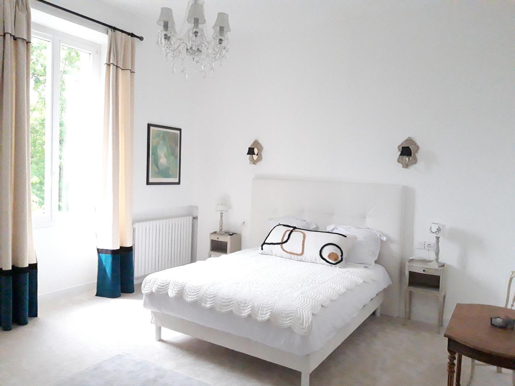 La Gentilhommiere Bed & Breakfast Saint-Aubin-de-Branne Exterior photo